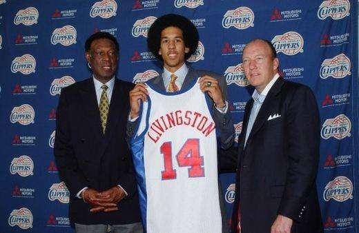 NBA最励志的角色球员，重伤断腿，涅槃重生，联手库里夺冠