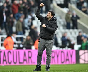 星空体育-伊劳拉：停赛和伤病问题影响了球队，我们缺乏阵容的深度