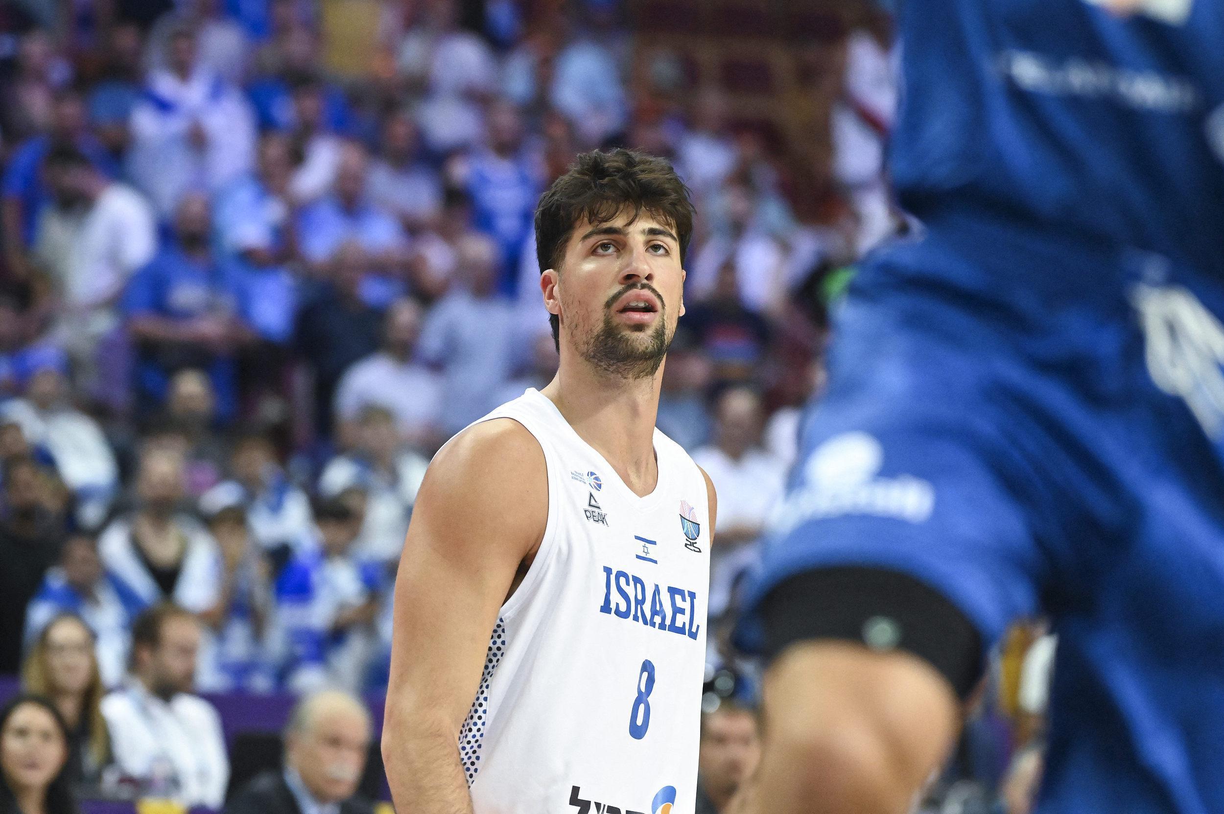 星空体育登录入口-欧洲杯场均22+7！开拓者媒体：阿夫迪亚具备了全明星水准