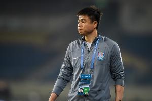 于根伟：后卫吕佳强将以租借方式加盟 从来没有和李磊接触过